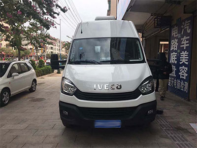 北京國(guó)產(chǎn)依維柯歐勝素車(chē)減震器改裝霸哥電控100段氮?dú)鉁p震器案例